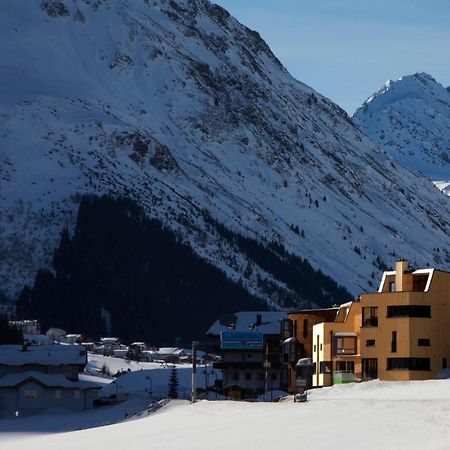 Rifugio Galtuer - Die 2 Ferienhaeuser Exterior photo